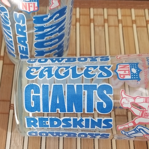 Vintage (1976) NFL glass set (2) - Picture 5 of 7